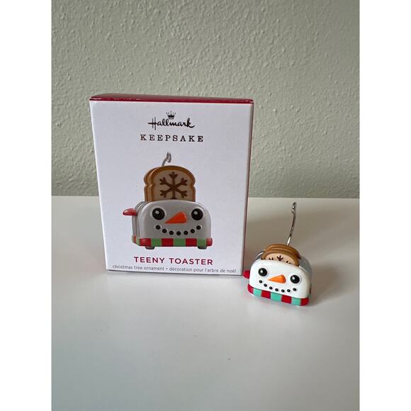 Hallmark Keepsake Ornament Teeny Toaster Miniature 2021 - Picture 1 of 4